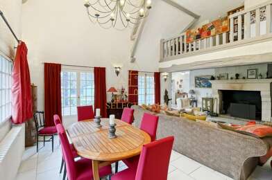 Maison 8 pièces 446800 €