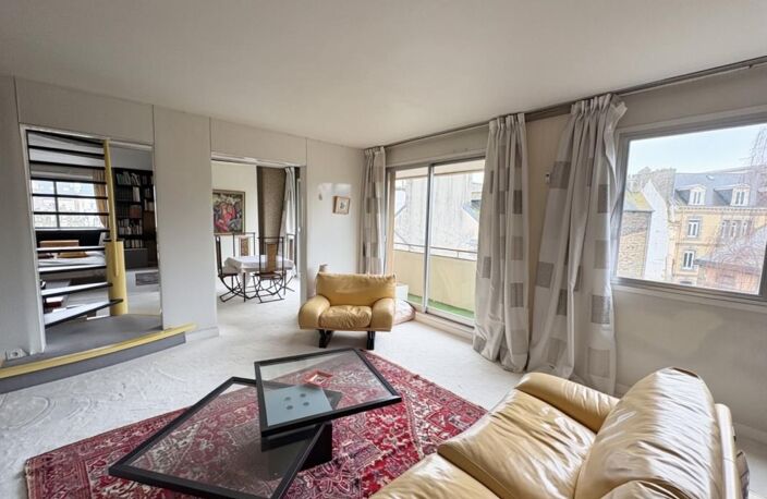 À vendre – Spacieux duplex lumineux à rénover en plein centre-ville de Saint-Brieuc — photo 4