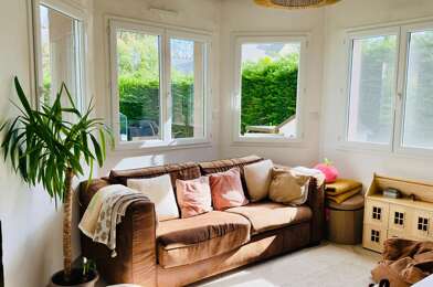 Maison 5 pièces 379600 €