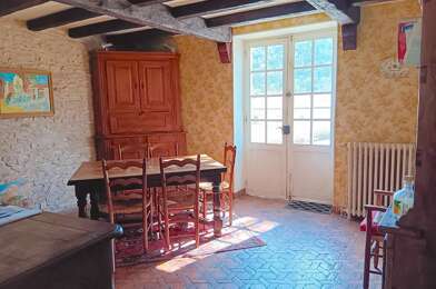 Maison 10 pièces 250000 €