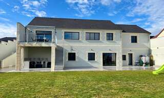 Maison 9 Pièces 301 m² à vendre à Nevers (58000)