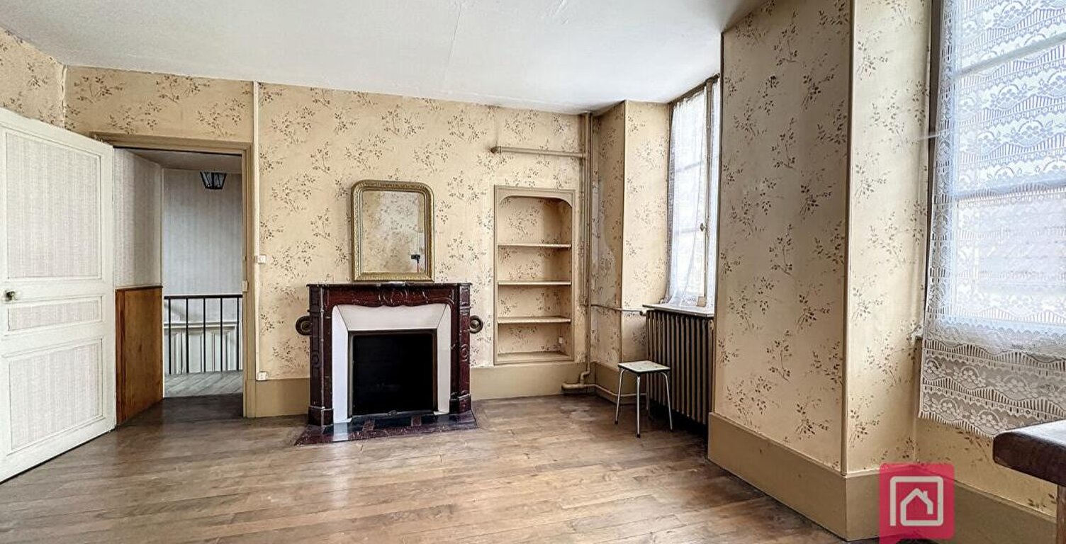 Maison de ville à rénover avec garage AVALLON — photo 1