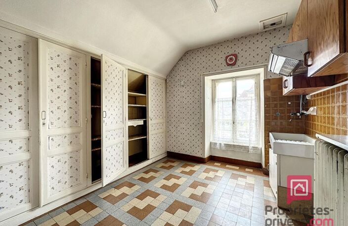 Maison de ville à rénover avec garage AVALLON — photo 5