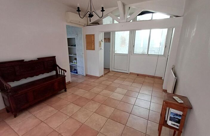 Perpignan centre dans le quartier des auteurs à Perpignan , T4 de charme — photo 2