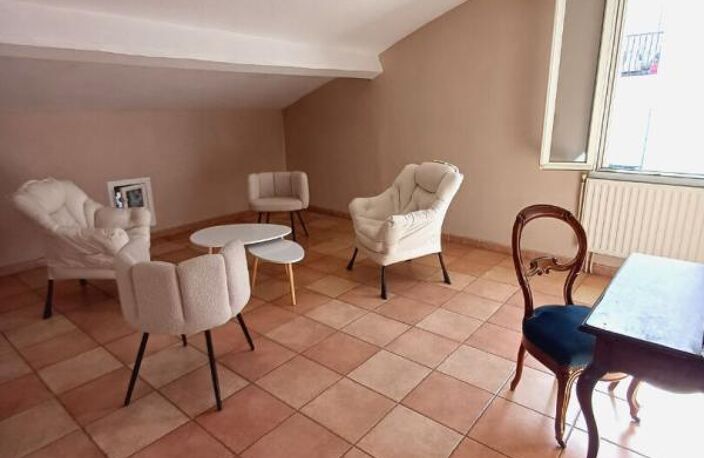 Perpignan centre dans le quartier des auteurs à Perpignan , T4 de charme — photo 4