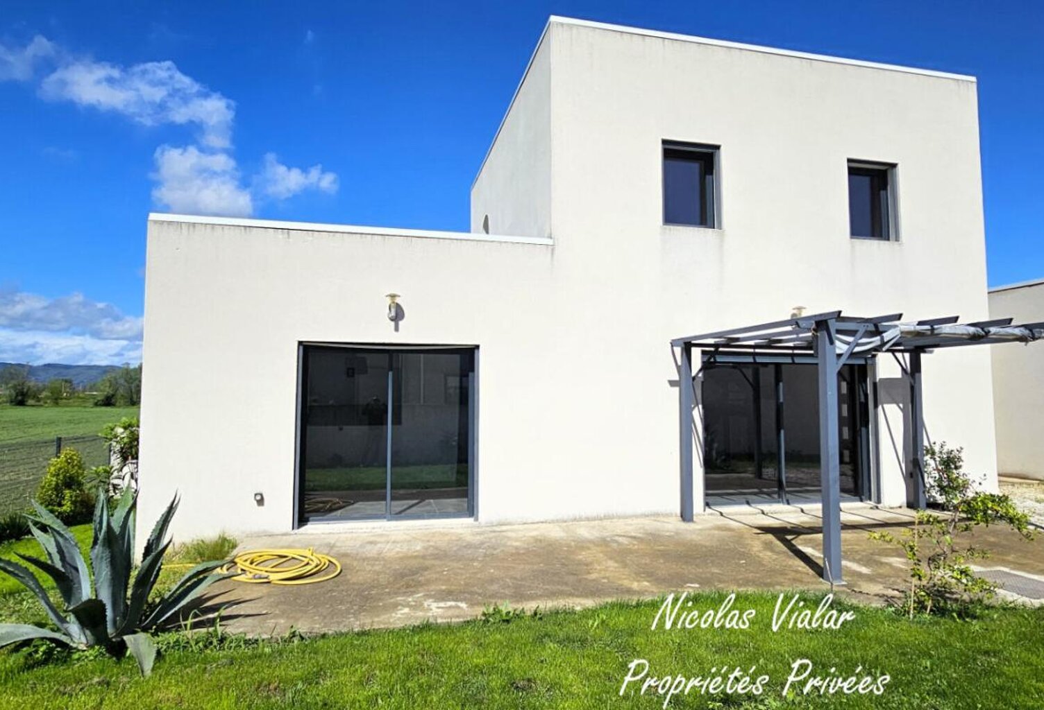 Maison à Montélimar de 115 m2 avec jardin et garage — photo 1