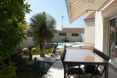 Maison 8 pièces 424350 €