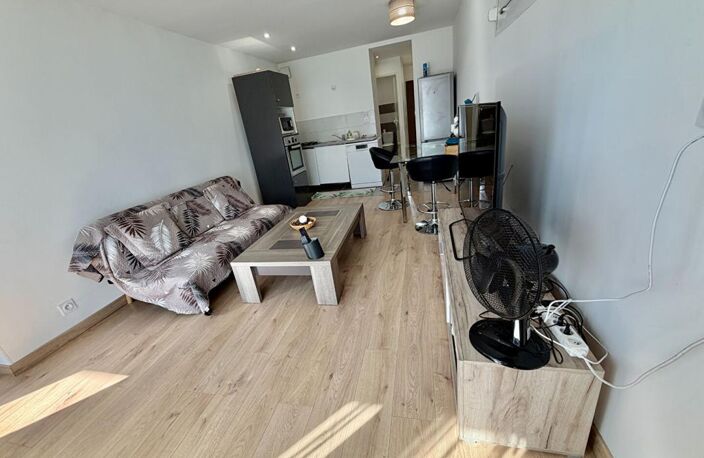 Appartement Decines Charpieu 2 pièce(s) — photo 2