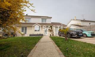 Maison 6 Pièces 140 m² à vendre à Le Mesnil-Saint-Denis (78320)