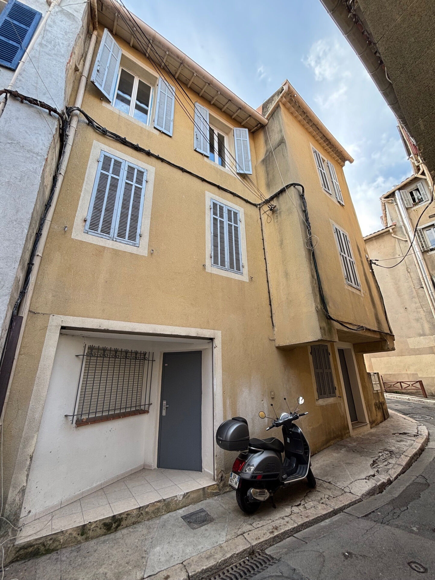 Immeuble  à vendre Aubagne 13400