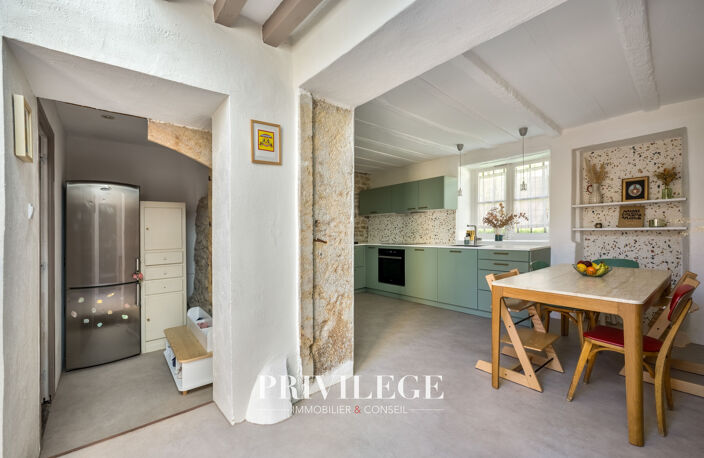 Saint Cyr au Mont d'Or proche village- Maison de village ple — photo 5
