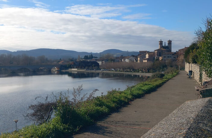 Hangar au centre de Cazères sur Garonne — photo 2