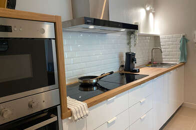 Appartement 7 pièces 490 €