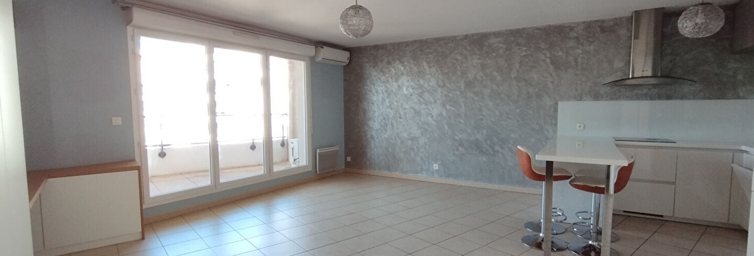 Appartement 3 Pièces 68 m² à louer à Marseille 8 (13008)