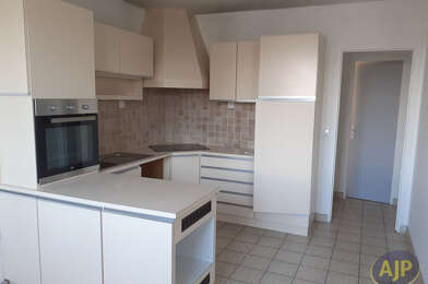 Appartement 4 pièces 650 €