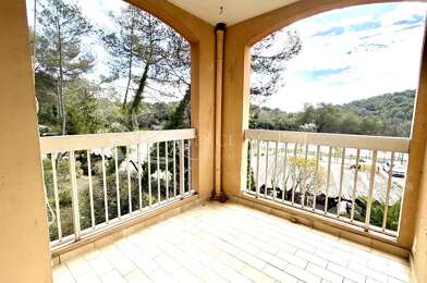 Appartement 4 pièces 315000 €