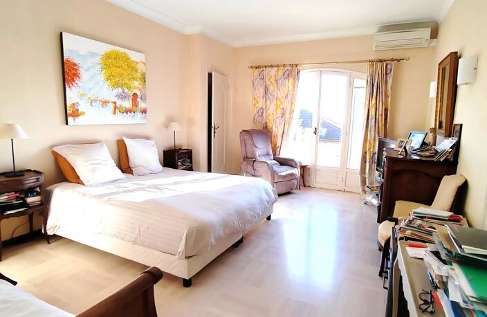 VILLA MONT BORON VUE MER EXCEPTIONNELLE — photo 4