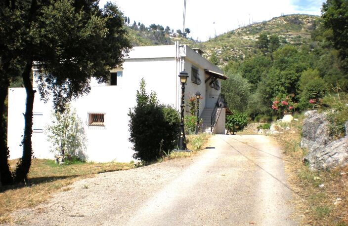 VILLA  15 MINUTES DE MONACO — photo 3
