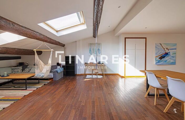 VIGIE D'ORVES - Appartement T2 de 68m2 - 13001 VIEUX-PORT — photo 3
