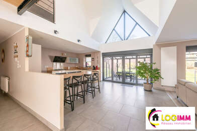 Maison 7 pièces 342500 €