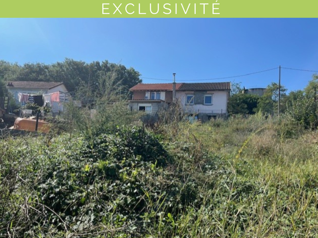 Terrain constructible - 400 m2 - BLAYES LES MINES — photo du bien