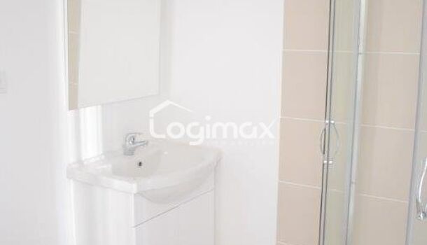 Appartement 1 pièces  à louer Rochelle (La) 17000