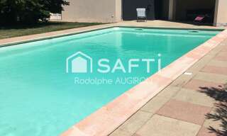 Maison 9 Pièces 202 m² à vendre à Saint-Pierre-la-Noue (17700)