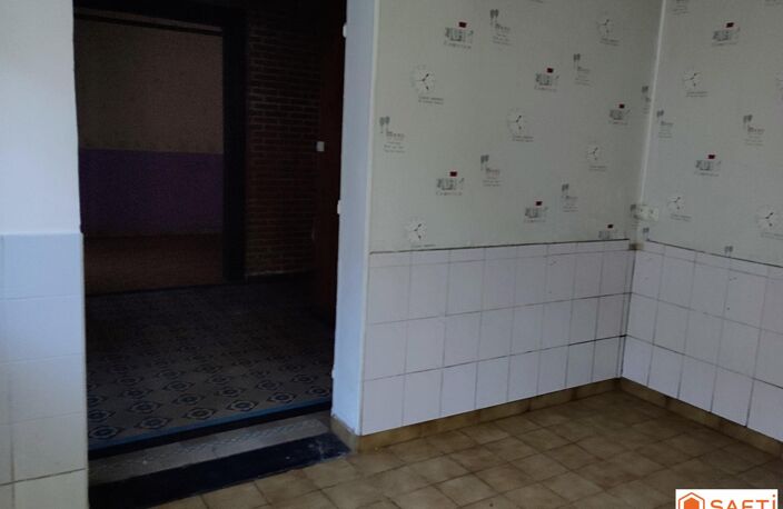 Maison mitoyenne avec travaux à réaliser, idéale pour famille ou investisseur. — photo 4