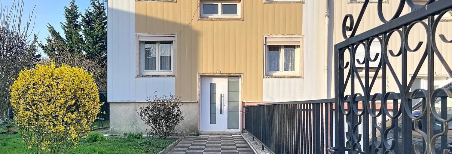 Maison 6 Pièces 97 m² à vendre à Guénange (57310)