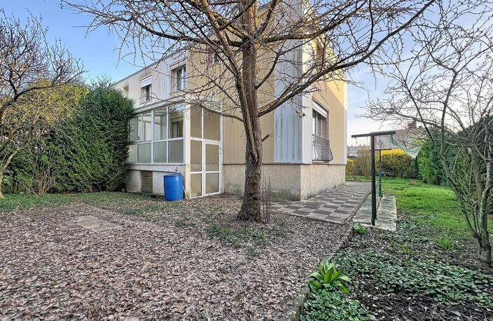 En exclusivité  Maison 97 m²  4 chambres  Bureau  Jardin  Guénange — photo 3