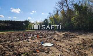 Terrain  1900 m² à vendre à Eyguières (13430)