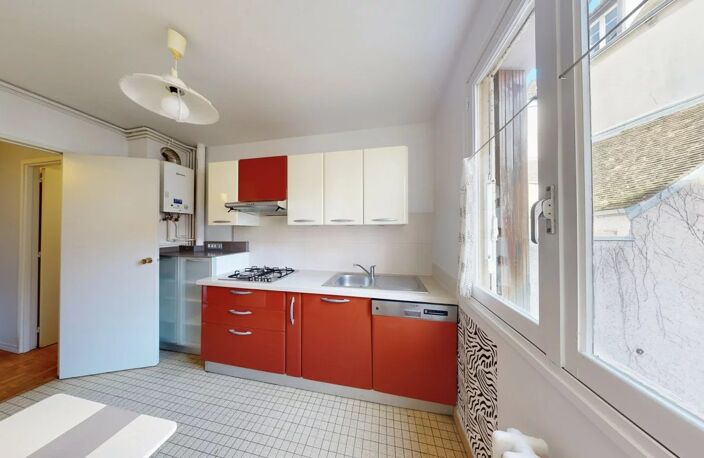 Appartement T3 au pied de la Cathédrale de Chartres ! — photo 4