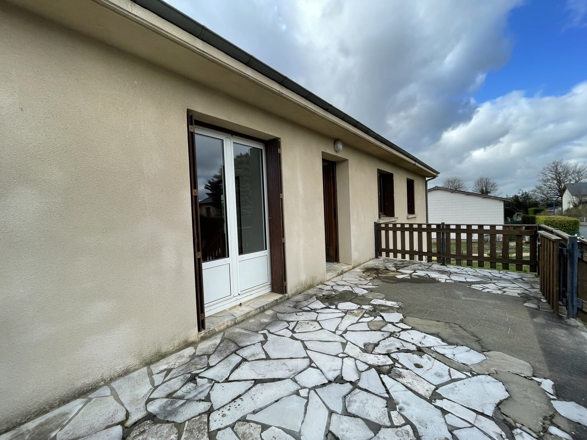 Appartement  T4 à louer Réquista 12170