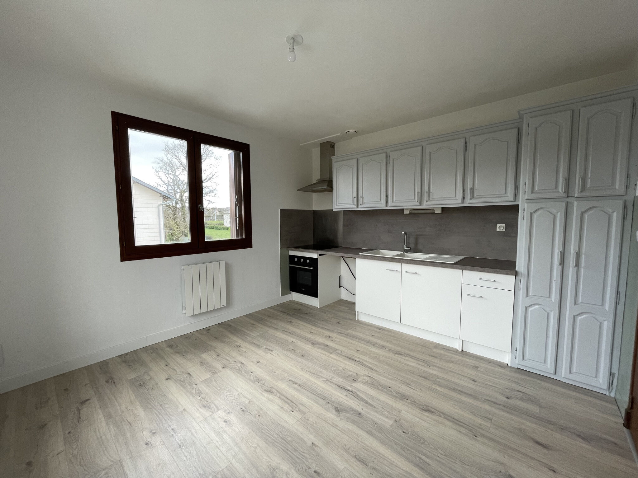 Appartement  T4 à louer Réquista 12170