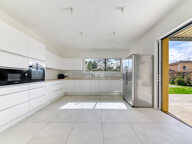 Ecully - Les Serres: Une maison contemporaine de 189m2, 5 ch — photo 3