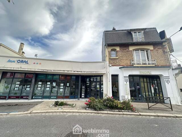 Immeuble - 256m² - Laon — photo du bien