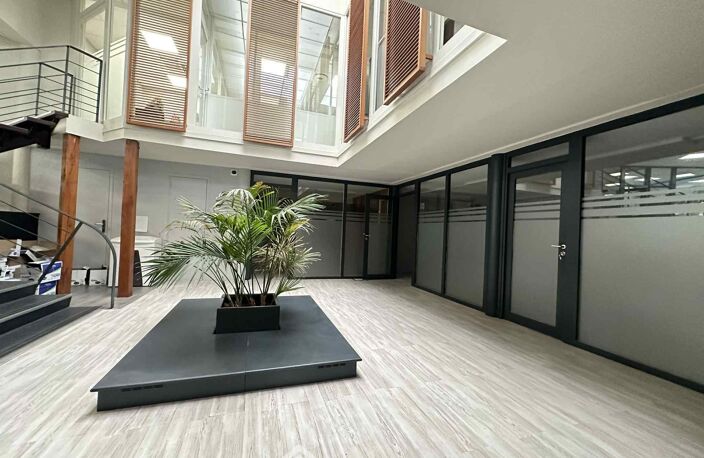 Immeuble - 256m² - Laon — photo 4
