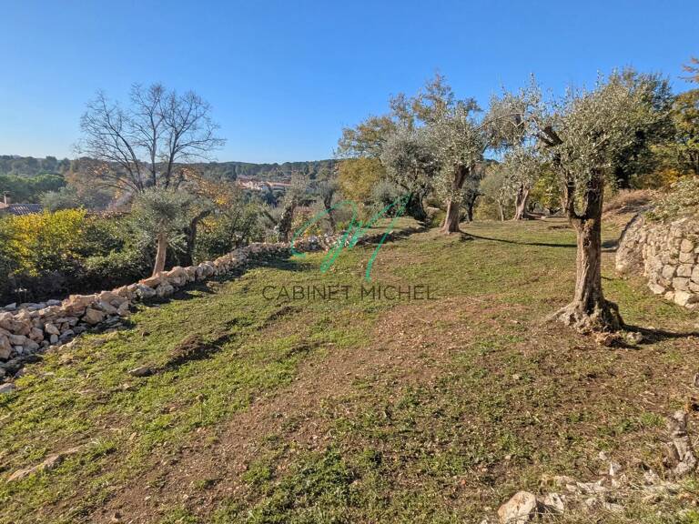Roquefort-les-Pins : Terrain coup de cœur 1788 m² PC accordé — photo 1