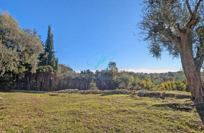 Roquefort-les-Pins : Terrain coup de cœur 1788 m² PC accordé — photo 3