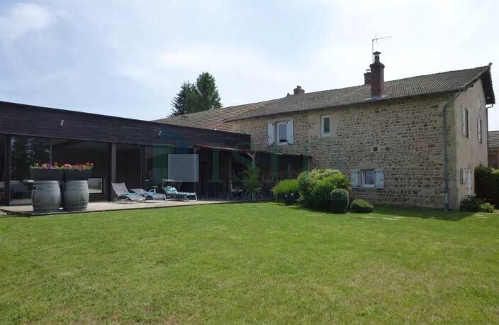 Maison en pierre de 220mc2 -  107 route de la serve Vauban — photo 2