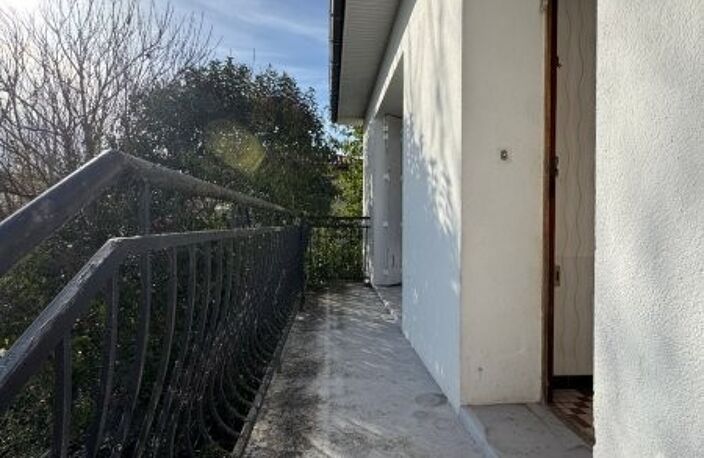 Vente maison 4 pièces 65 m² Villeneuve-sur-Lot (47300) — photo 2