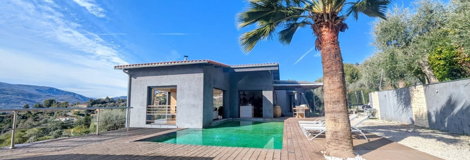 Maison 8 Pièces 295 m² à vendre à Castagniers (06670)