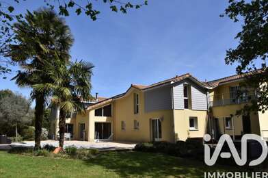 Maison 10 pièces 750000 €