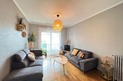 Appartement 4 pièces 955 €