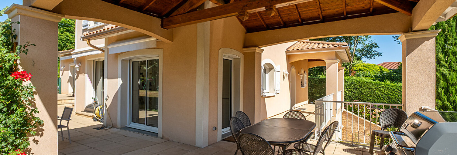 Maison 8 Pièces 240 m² à vendre à Saint-Didier-au-Mont-d'Or (69370)