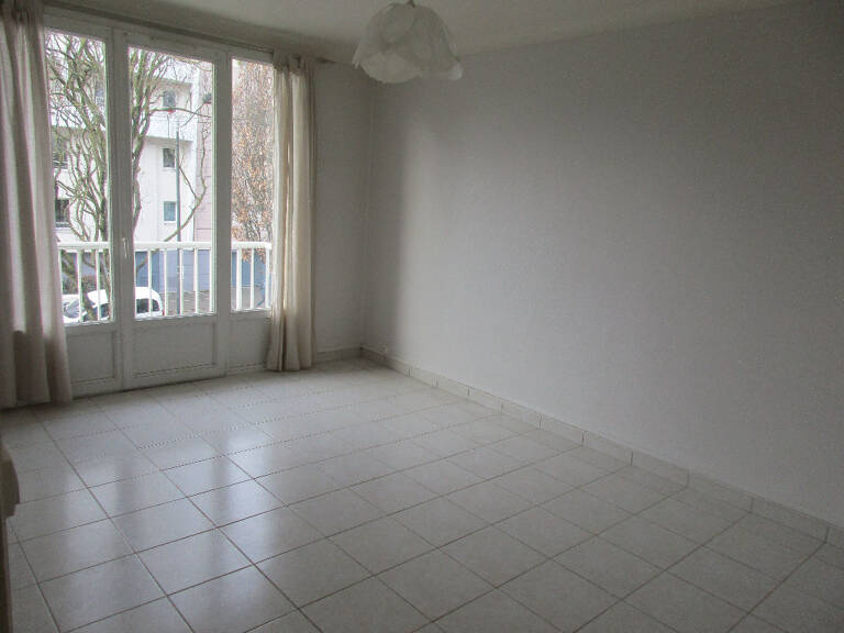 ROND POINT DE RENNES — photo 1