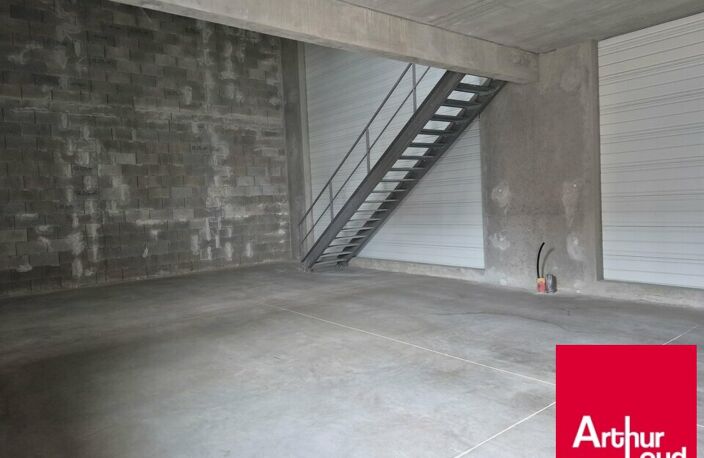 LOCAL D'ACTIVITE - ENTREPOT à VENDRE — photo 3