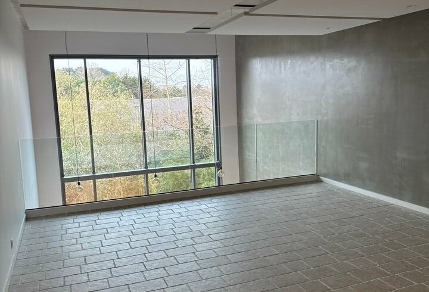 BUREAUX à VENDRE — photo 1