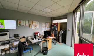 Commerce  659 m² à vendre à Lescar (64230)