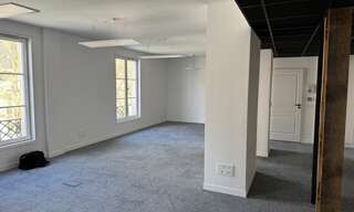 Bureau  115 m² à louer à Tours (37000)